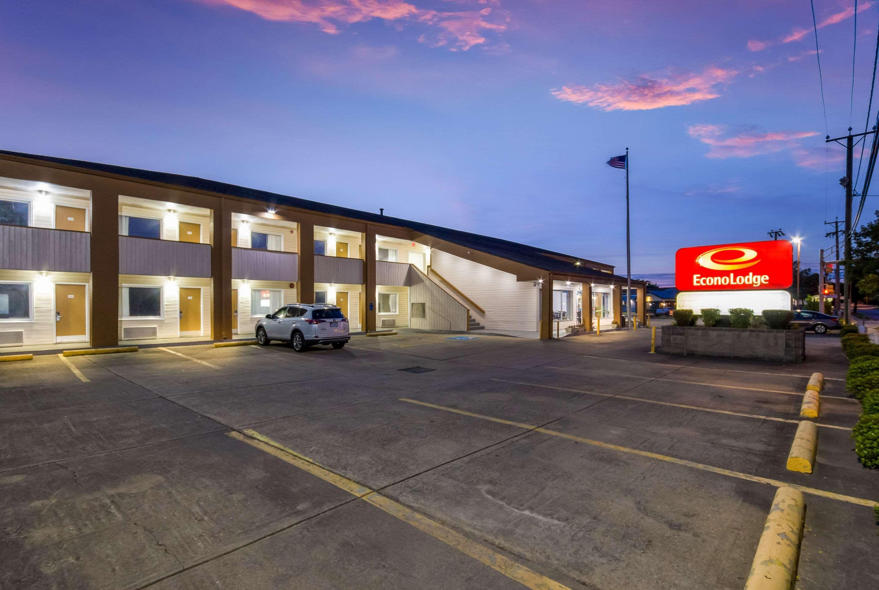 Econo Lodge Little Creek Norfolk Exteriör bild