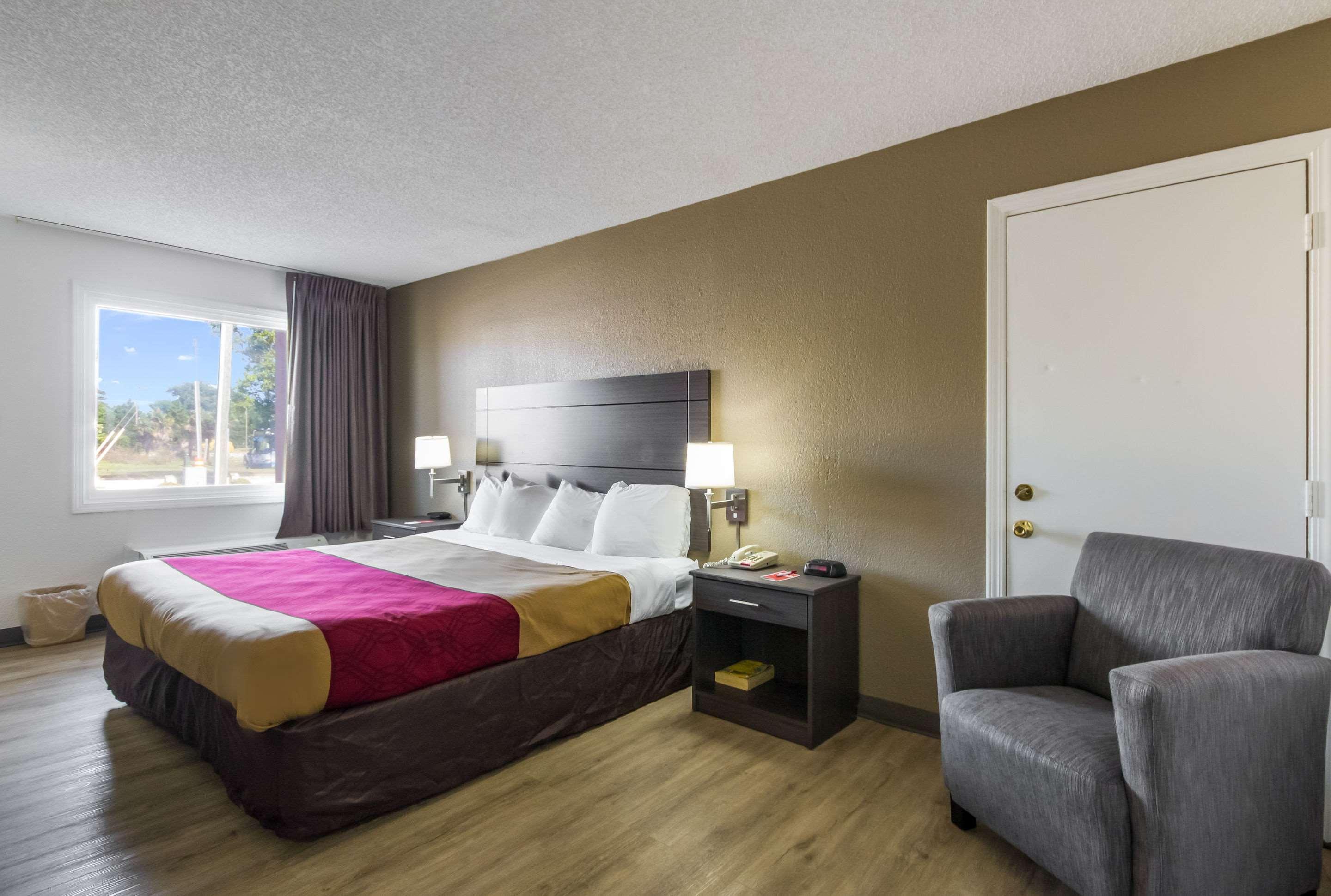Econo Lodge Little Creek Norfolk Exteriör bild
