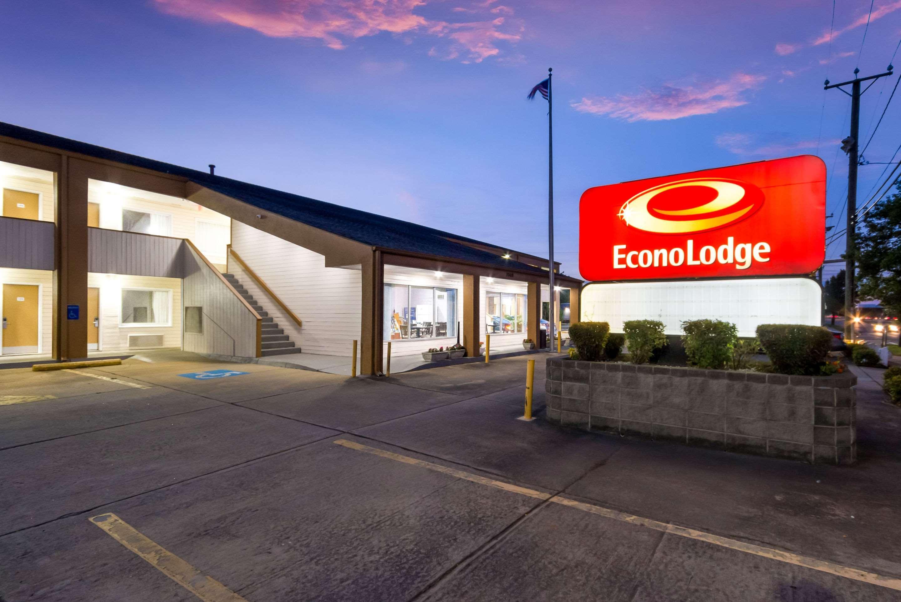 Econo Lodge Little Creek Norfolk Exteriör bild
