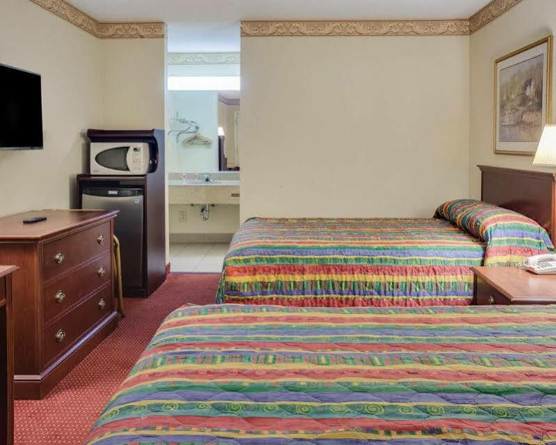 Econo Lodge Little Creek Norfolk Exteriör bild